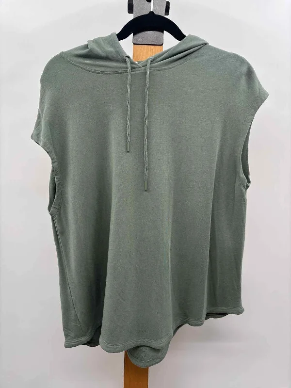 Workshop Women's Size L Green Solid Sleeveless Shirt-- Knit Fabric Woven Fabric Fleece Fabric Workshop Women's Size L Green Solid Sleeveless Shirt-- Knit Fabric Woven Fabric Fleece Fabric