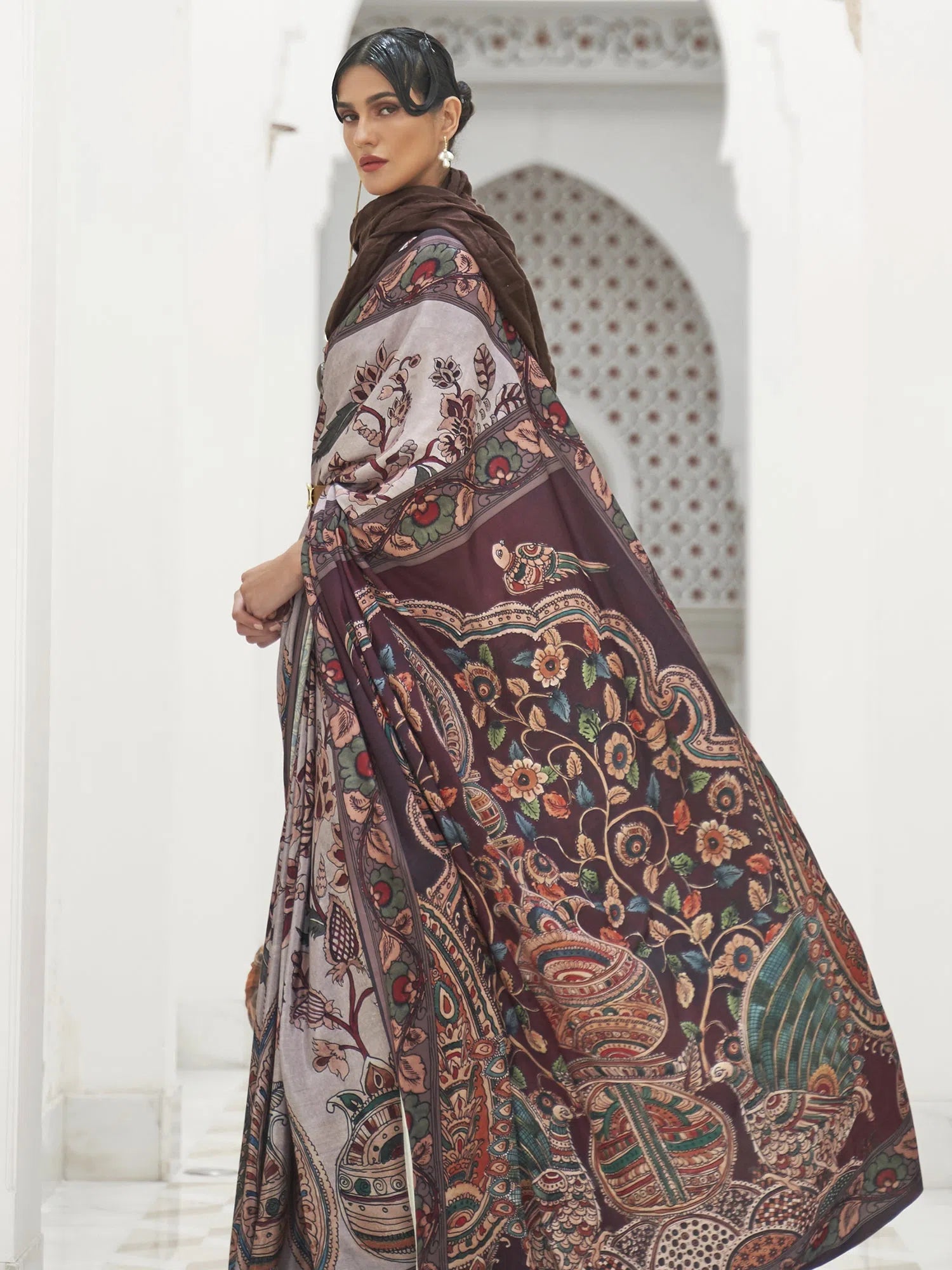 Saree Mall Women's Crepe Grey Digital Print Celebrity Saree With Blouse Piece-KLMKR232002 Frilled Cuff Blouse Saree Mall Women's Crepe Grey Digital Print Celebrity Saree With Blouse Piece-KLMKR232002 Frilled Cuff Blouse