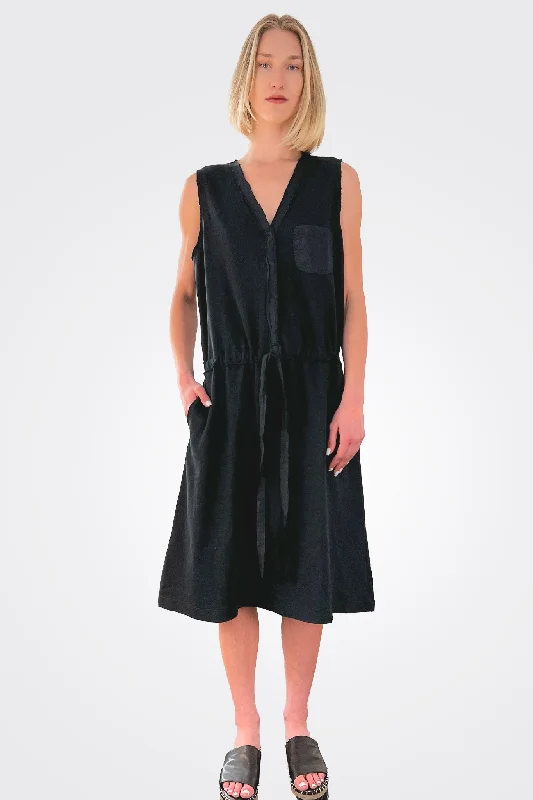 Cotton Synched Waist Dress - Black Tunics Timeless classic