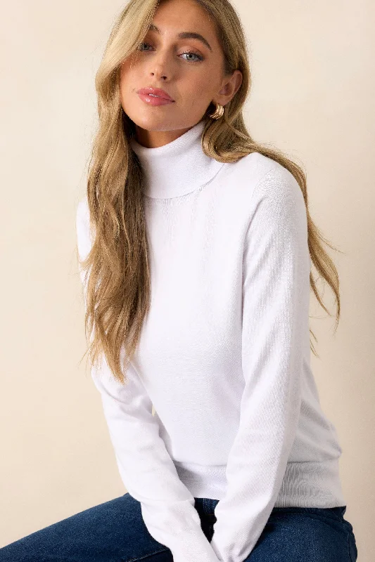 Comfortable Charm White Turtleneck Sweater Graphic Sweater Embroidered Appliqued