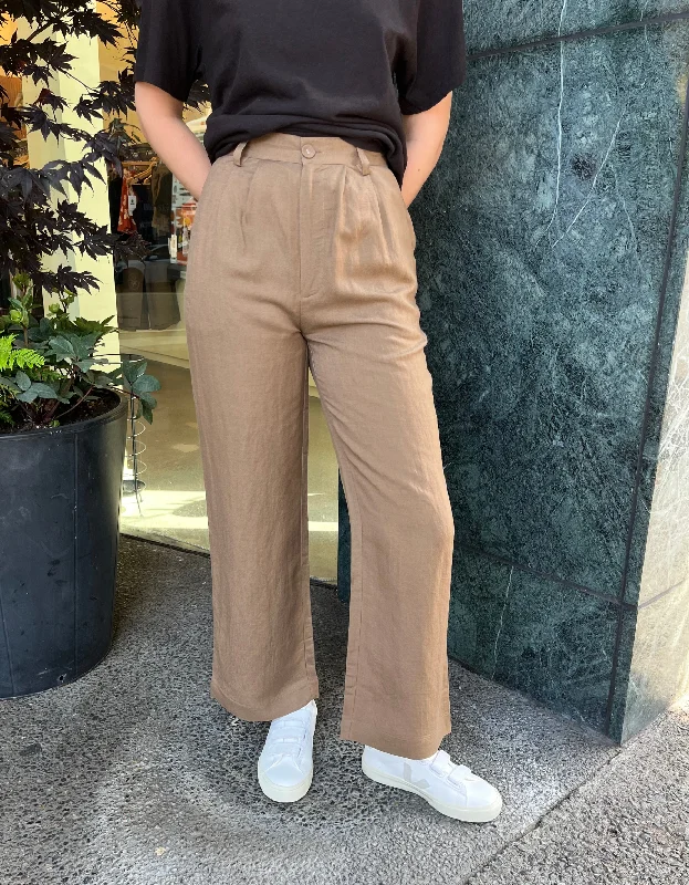 Chloe Pleat Pant Linen in Tobacco Comfortable Jogger Trousers