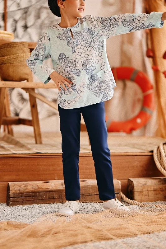The Perfect Slim Fit Pants - Navy Blue Chic Capri Pants