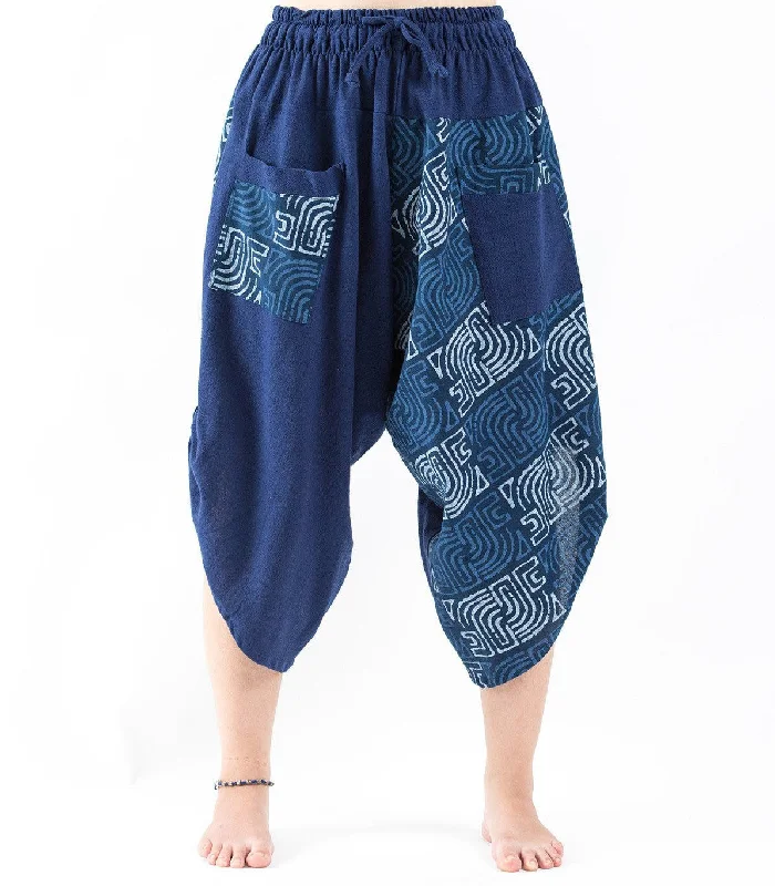 Unisex two Tone Maze Print Three Quarter Pants in Blue Classic Chino Pants