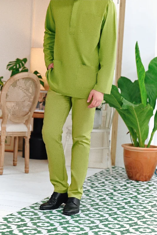 The Perfect Men Slim Fit Pants - Lime Green Relaxed High-Waist Trousers