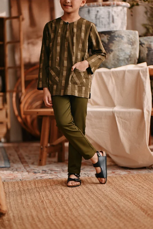 The Perfect Slim Fit Pants - Olive Relaxed Linen Pants
