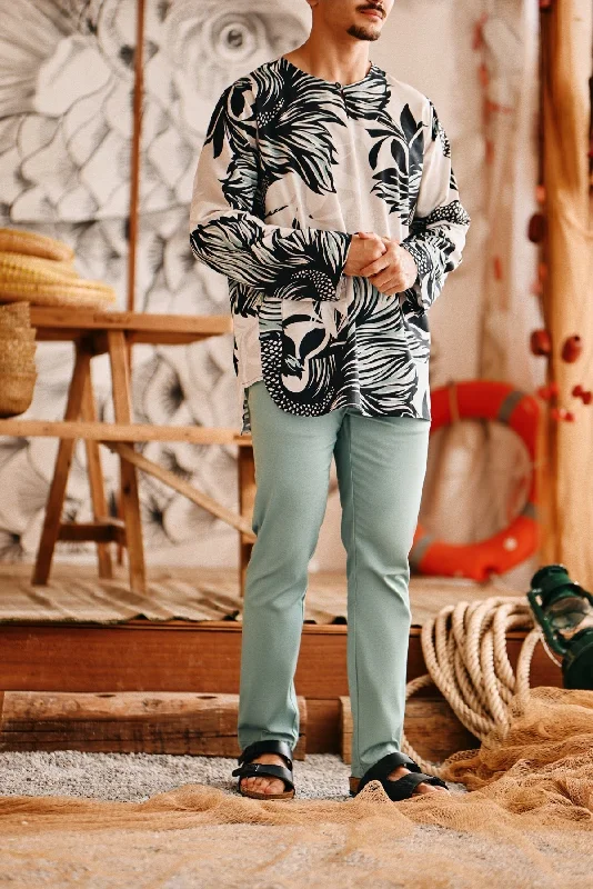 The Perfect Men Slim Fit Pants - Vegan Green Chic Wool Trousers