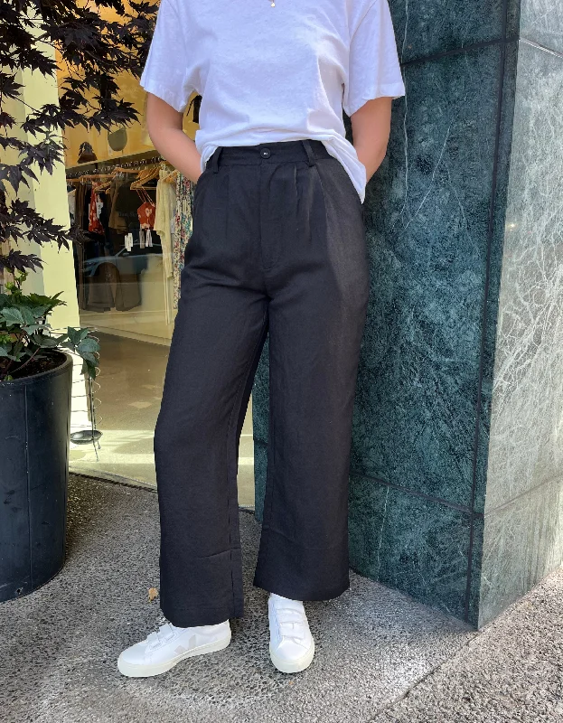 Chloe Pleat Linen Pant in Faded Black Relaxed High-Waist Trousers