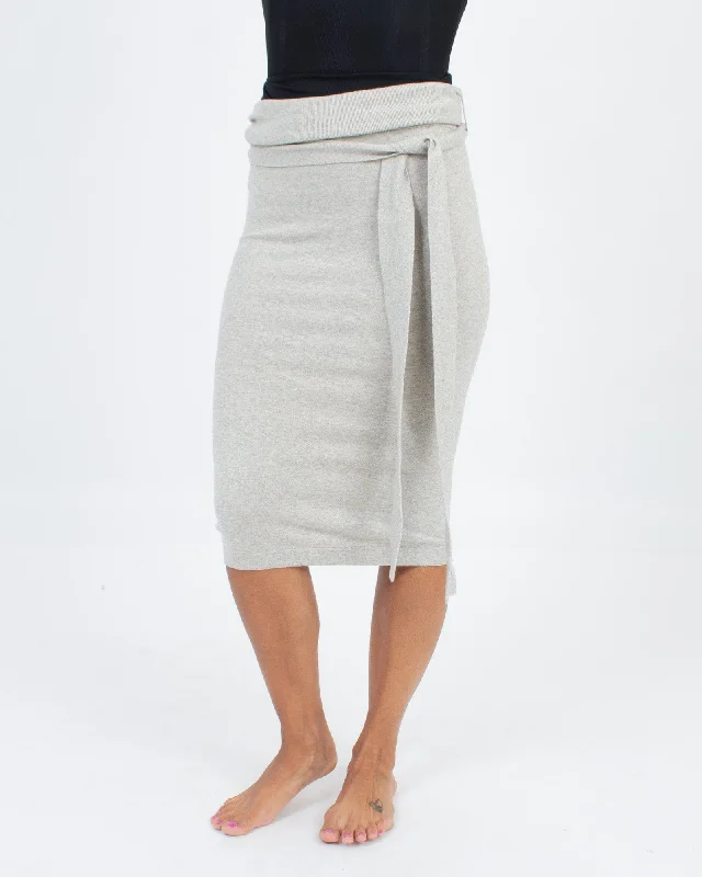 Sweater Ribbed Skirt Zippered Front Buttoned Front Snap Front