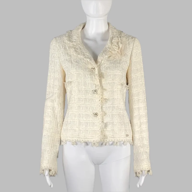 CHANEL Cream Cotton Camelia Pin Single breasted Jacket (Indoor) / Blazer Jersey Jacket Tulle Jacket Batik Jacket