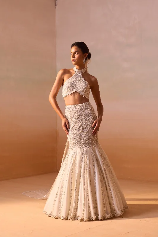 IVORY FISHTAILED SKIRT WITH PEARL WORK silk skirt elegant